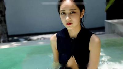 乔依琳苏梅岛私密旅拍!定制级诱惑写真全记录